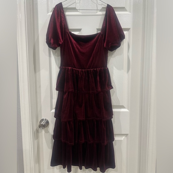 Luxurious Velvet Burgundy Dress with Ruffles - Picture 1 of 4